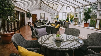 Rowton Hall Hotel and Spa