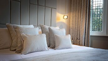 Rowton Hall Hotel and Spa