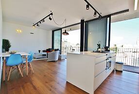 Hilton Beach new Spectacular 2BR Terrace