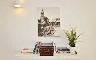 Amazing 3 Bedroom Garden Apartment near Gordon Beach