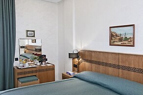 Hôtel L'Escale Fès