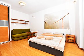 City Central Apartments - Old Town