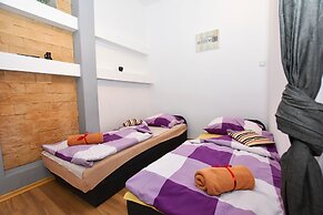 City Central Apartments - Old Town