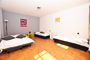 City Central Apartments - Old Town