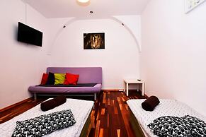 City Central Apartments - Old Town