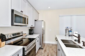 Margaritaville Cottages Orlando with H2O Waterpark by Rentyl