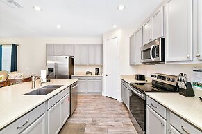 Margaritaville Cottages Orlando with H2O Waterpark by Rentyl