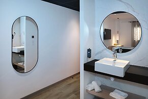 Hôtel Restaurant Le Nelio