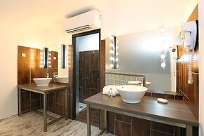 Hôtel Restaurant Le Nelio