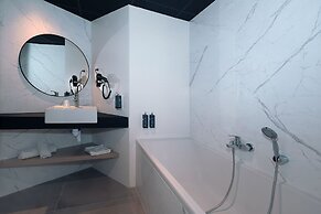 Hôtel Restaurant Le Nelio