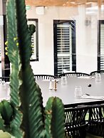 Hôtel Restaurant Le Nelio