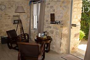 Maison d'hôtes La Cour des Lauriers
