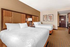 Best Western Plus Hinton Inn & Suites