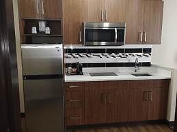 Best Western Plus Hinton Inn & Suites