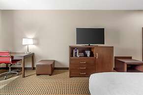 Best Western Plus Hinton Inn & Suites