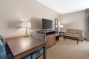 Best Western Plus Hinton Inn & Suites