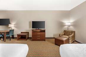Best Western Plus Hinton Inn & Suites