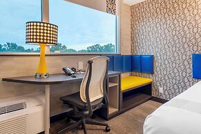 GLō Best Western Kanata Ottawa West