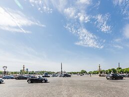 Luxury 2 Bedroom Duplex - Beautiful Monument View