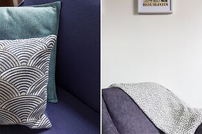 Luxury 2 Bedroom Duplex - Beautiful Monument View