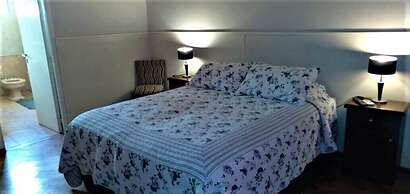 Alamo Hostel & Suites