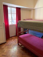 Alamo Hostel & Suites