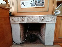 Alamo Hostel & Suites