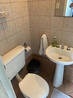 Alamo Hostel & Suites