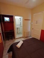 Alamo Hostel & Suites