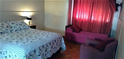 Alamo Hostel & Suites