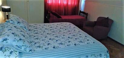 Alamo Hostel & Suites