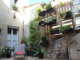 Une Chambre en Ville
