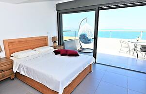 Galilee Triple Terrace