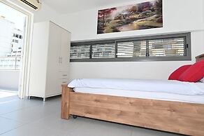 Galilee Triple Terrace