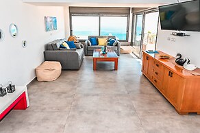 Galilee Triple Terrace