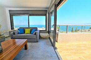 Galilee Triple Terrace