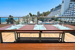 Galilee Triple Terrace