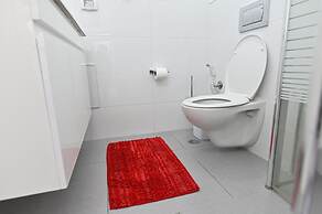 Galilee Triple Terrace