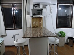 Beautiful Quiet Apartment Near Aristides