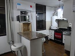 Beautiful Quiet Apartment Near Aristides