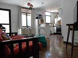 Beautiful Quiet Apartment Near Aristides