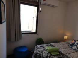 Beautiful Quiet Apartment Near Aristides