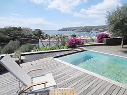 Casa Con Piscina En Cadaques - 1593