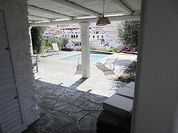 Casa Con Piscina En Cadaques - 1593