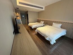 S.L.D-Yicen International Apartment Poly