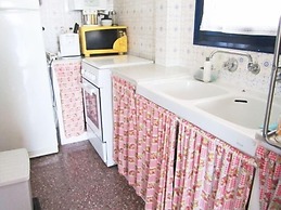 Apartment With sea Views in Llan?? - 1052