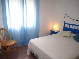 Apartment With sea Views in Llan?? - 1052