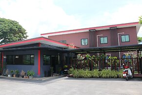 Thyme Xeriscape Hostel