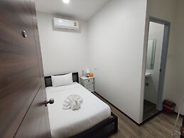 Thyme Xeriscape Hostel