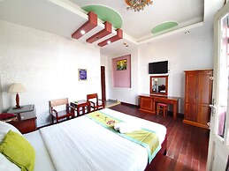 Truong Giang Hotel